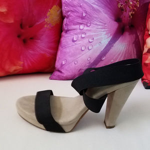 Jessica Simpson Heels